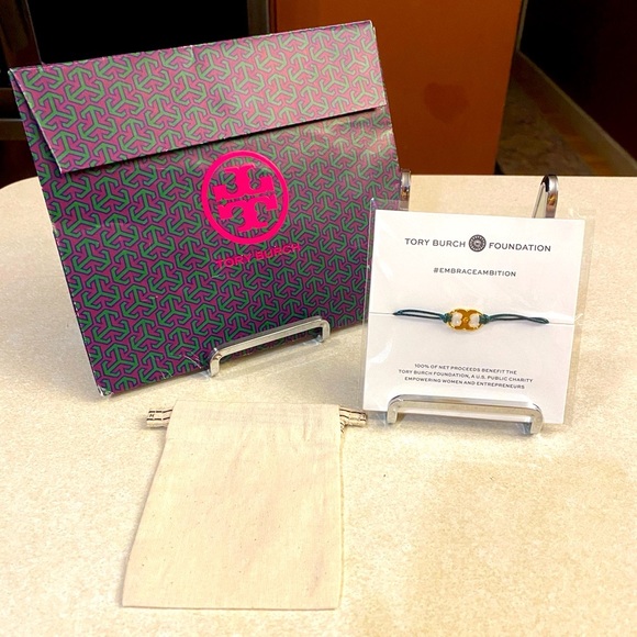 TORY BURCH “Embrace Ambition” Gold-Tone & Green Tie-Rope Bracelet, NIP - Picture 1 of 6